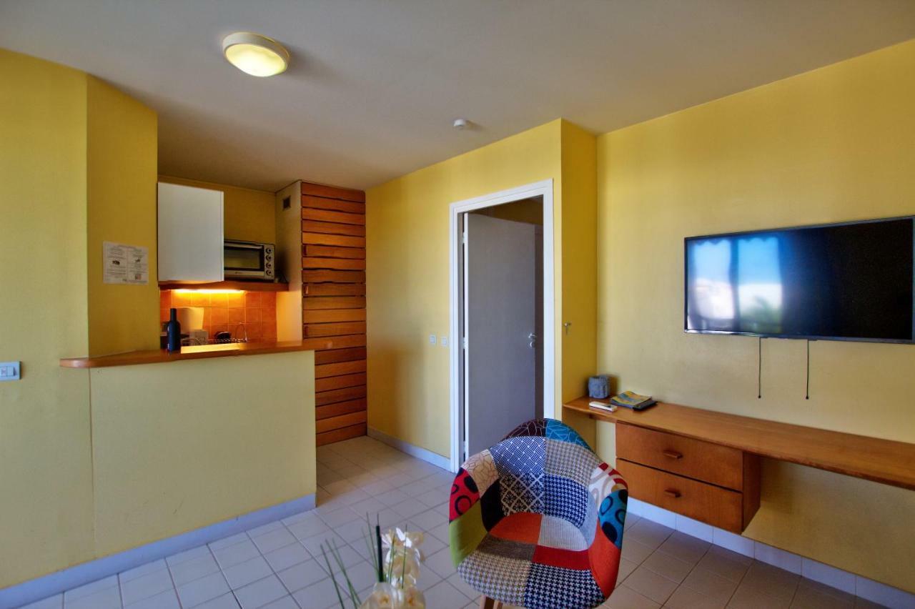 Appartement T3- Residence Manganao Saint-Francois  Exterior foto